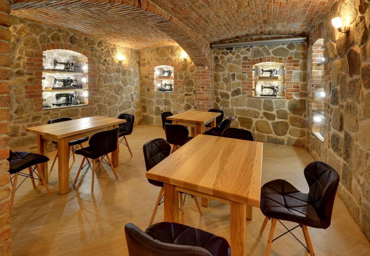 Appartamento Dom Krawca - Pod Chojnikiem Jelenia Góra Esterno foto