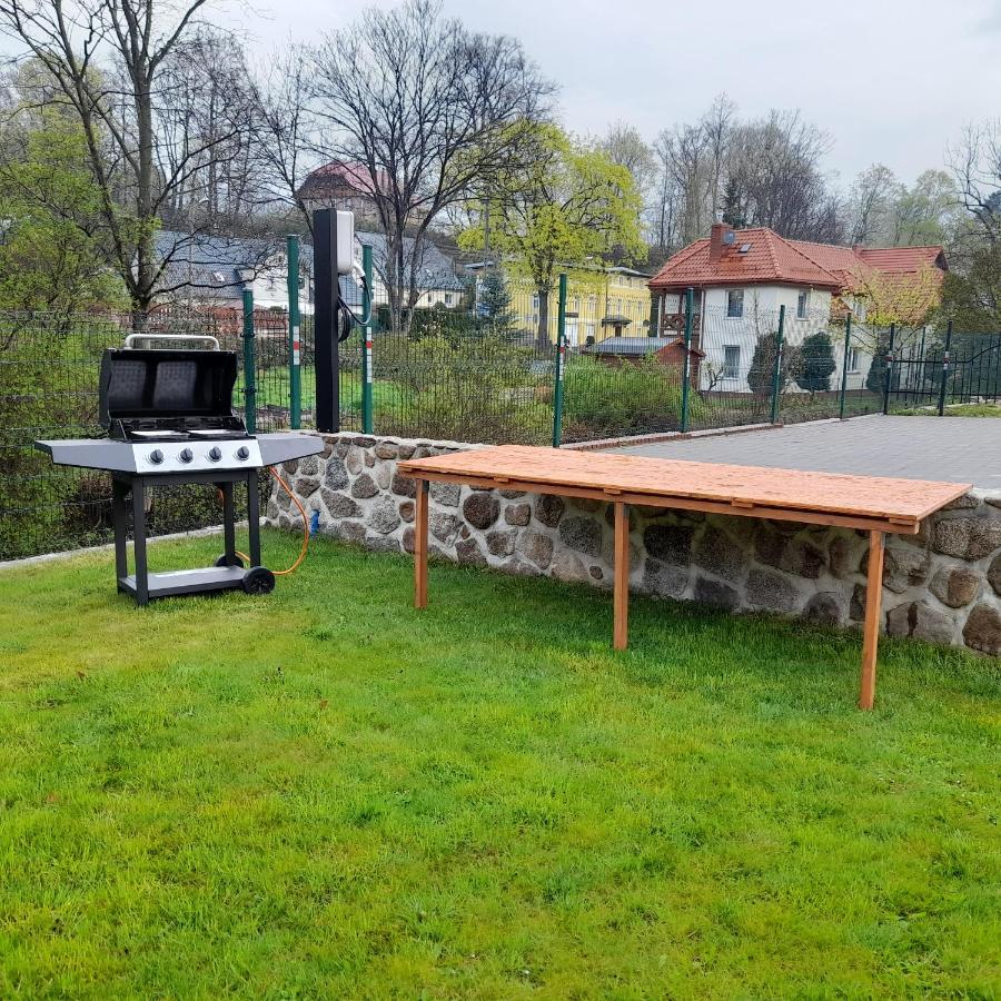 Appartamento Dom Krawca - Pod Chojnikiem Jelenia Góra Esterno foto