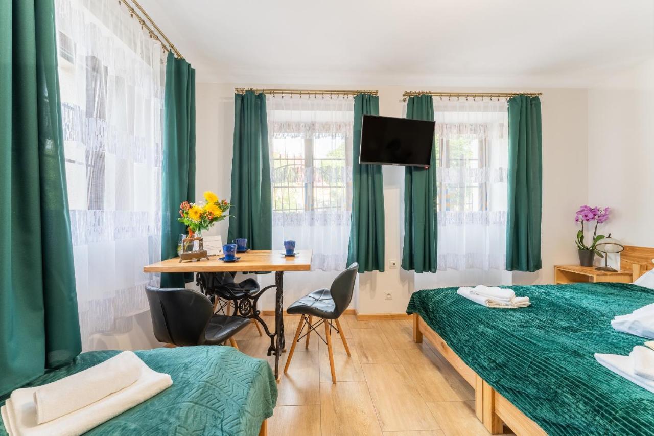 Appartamento Dom Krawca - Pod Chojnikiem Jelenia Góra Esterno foto