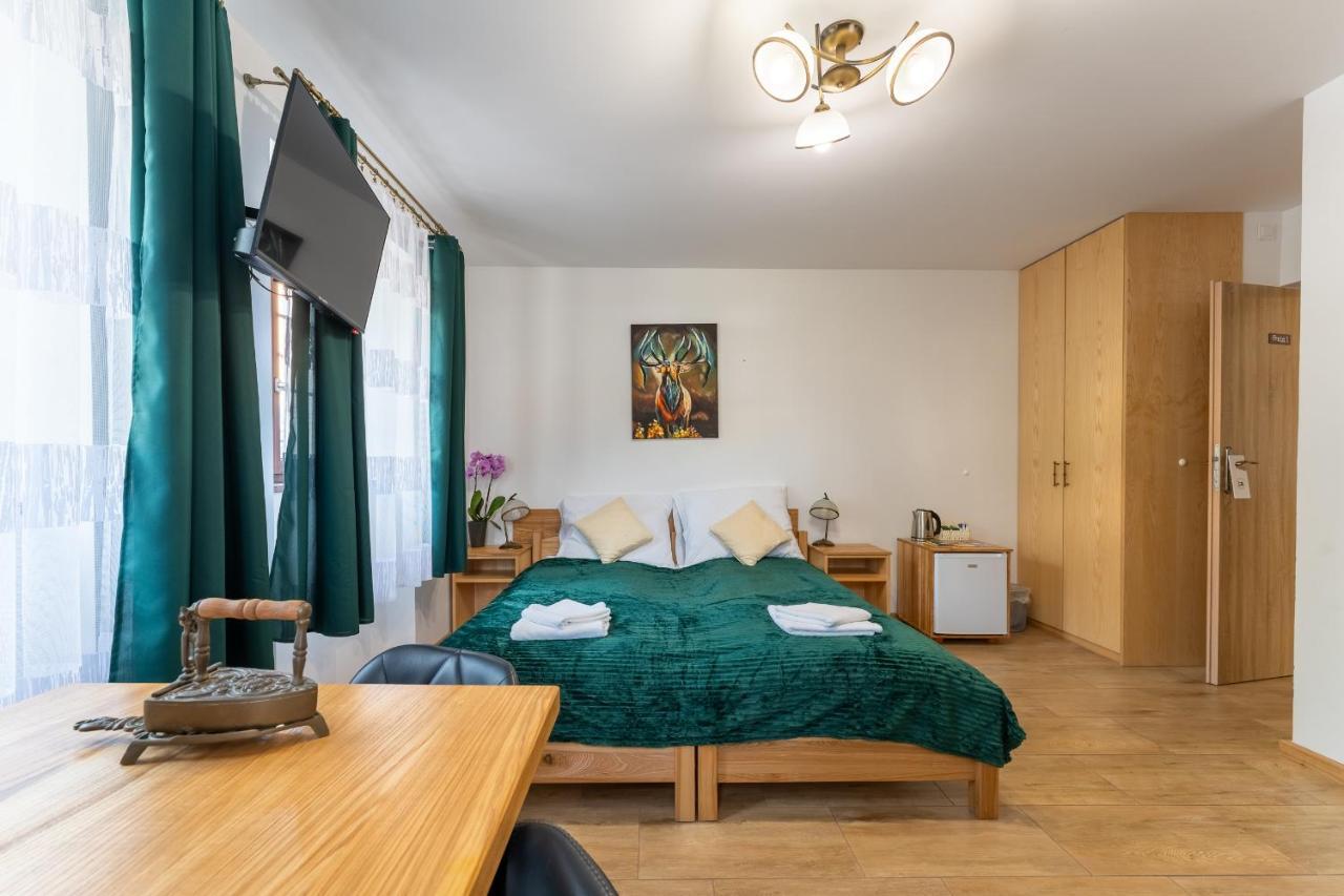 Appartamento Dom Krawca - Pod Chojnikiem Jelenia Góra Esterno foto